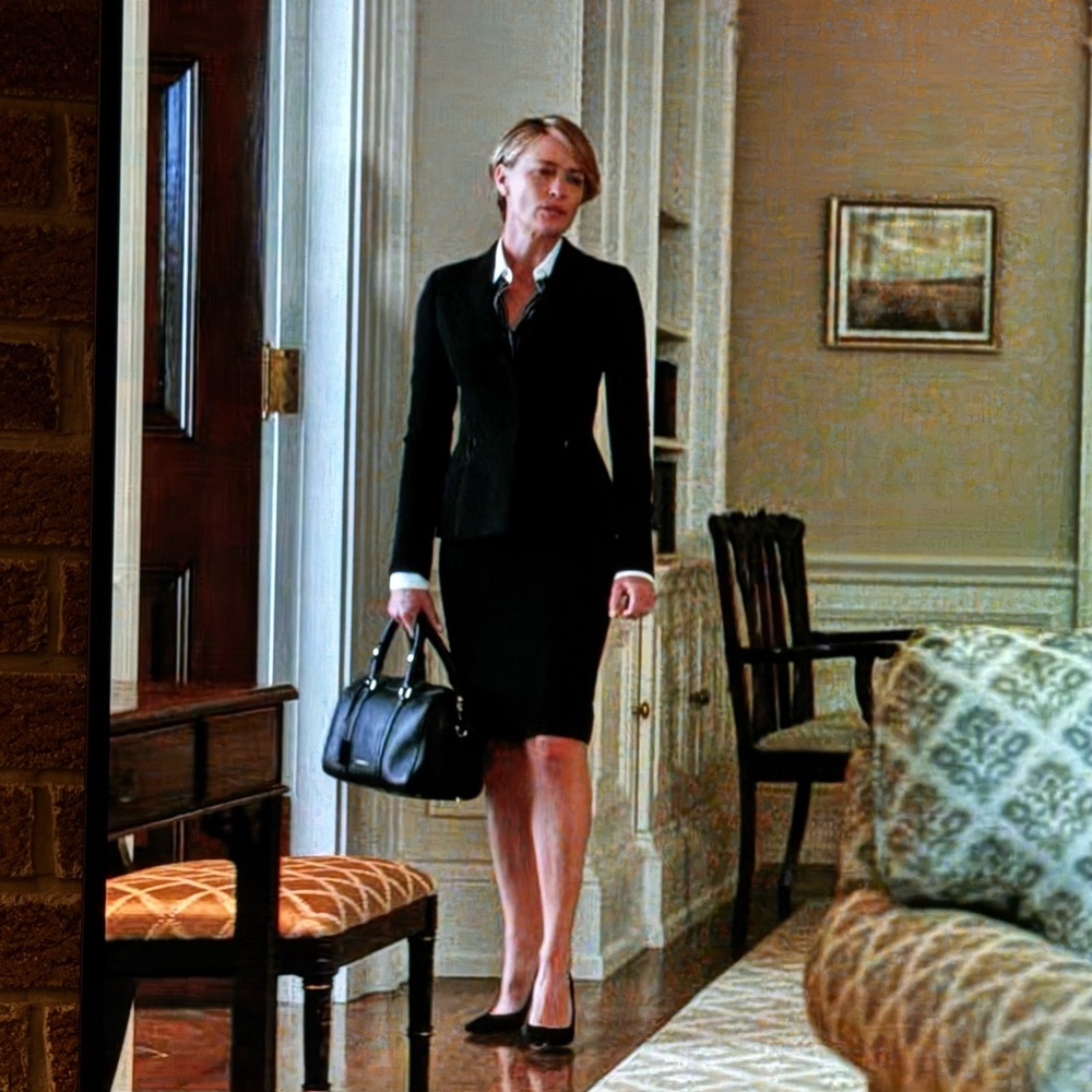 Dior Cherie Pointy Pump Perforated Black Suede 100mm heel ASO Claire Underwood - Picture 10 of 14